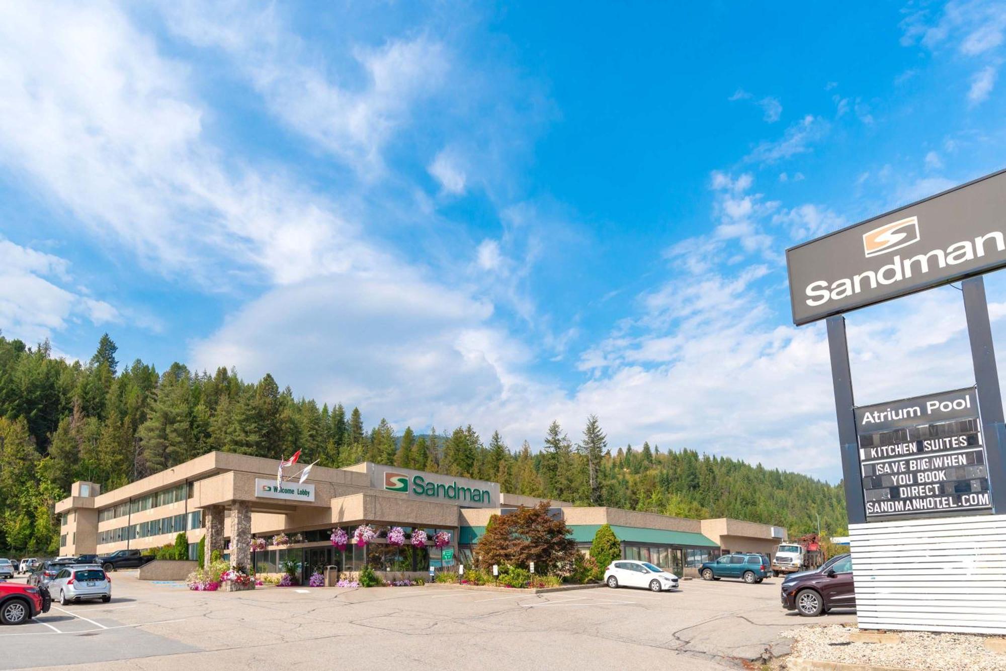 Sandman Hotel Castlegar Exterior foto